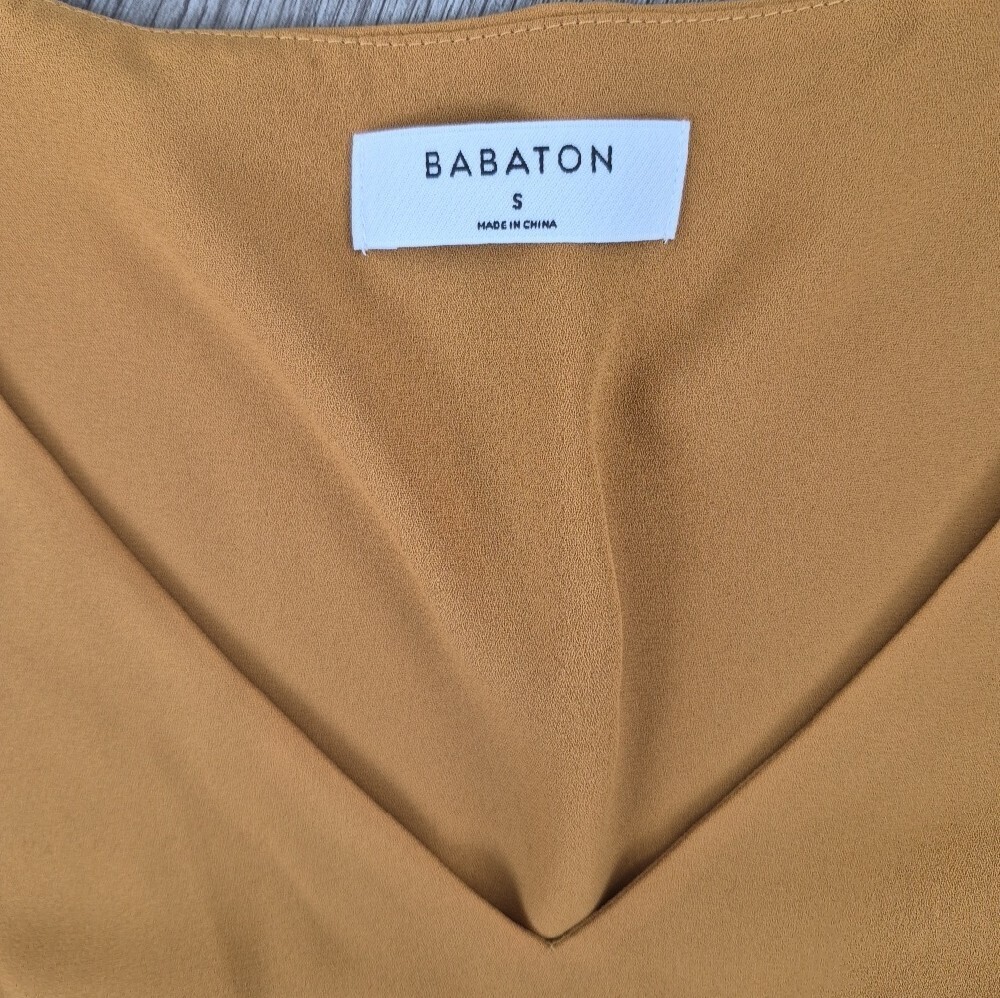 BABATON SIZE SMALL V-Neck Sleeveless Camisole Top - Mustard - Picture 2 of 4